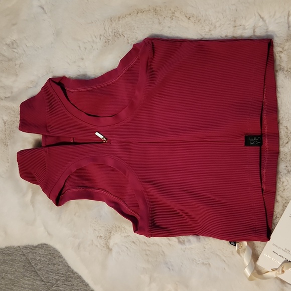 Athleta × Alicia Keys Crop Ribbed Tank NWT - Picture 4 of 9